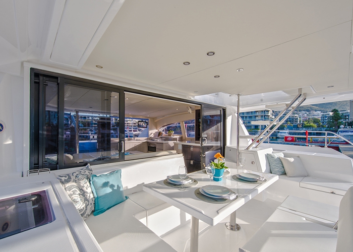 Crewed Motor Yacht Leopard 43 PC photo 3