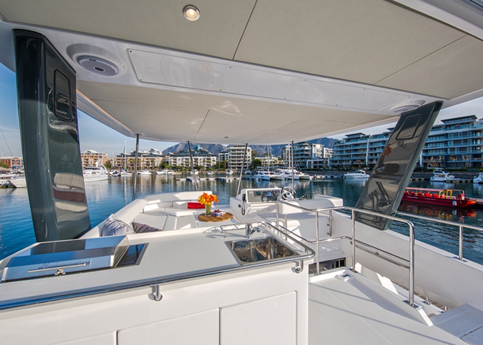 Crewed Motor Yacht Leopard 43 PC photo 5