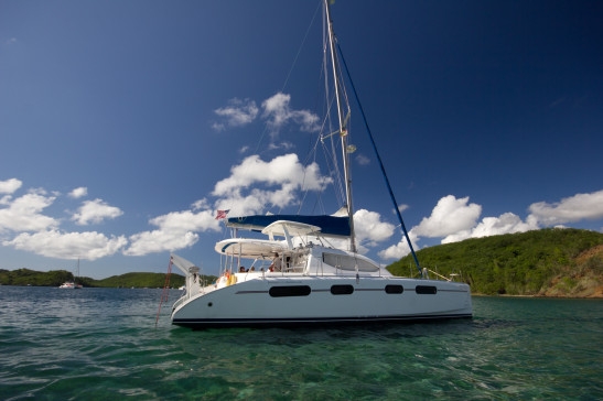 Bareboat Catamaran Leopard 46 photo 6