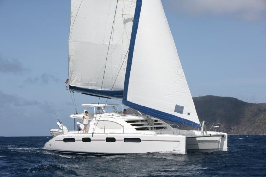 Bareboat Catamaran Leopard 46