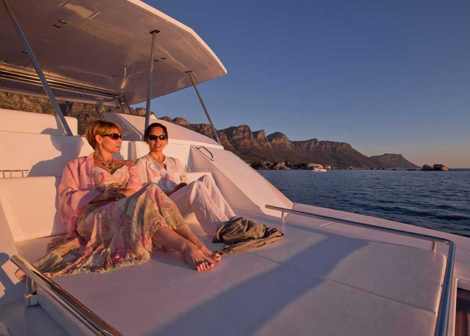 Crewed Motor Yacht Leopard 51 PC photo 8