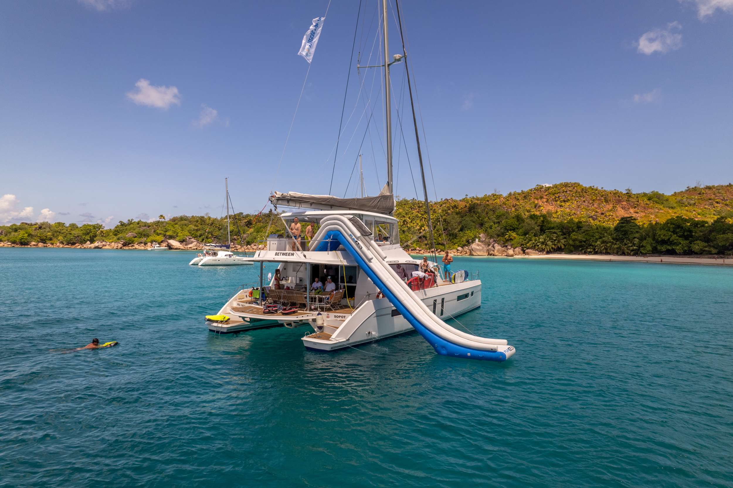Luxury Crewed Catamaran BETWEEN