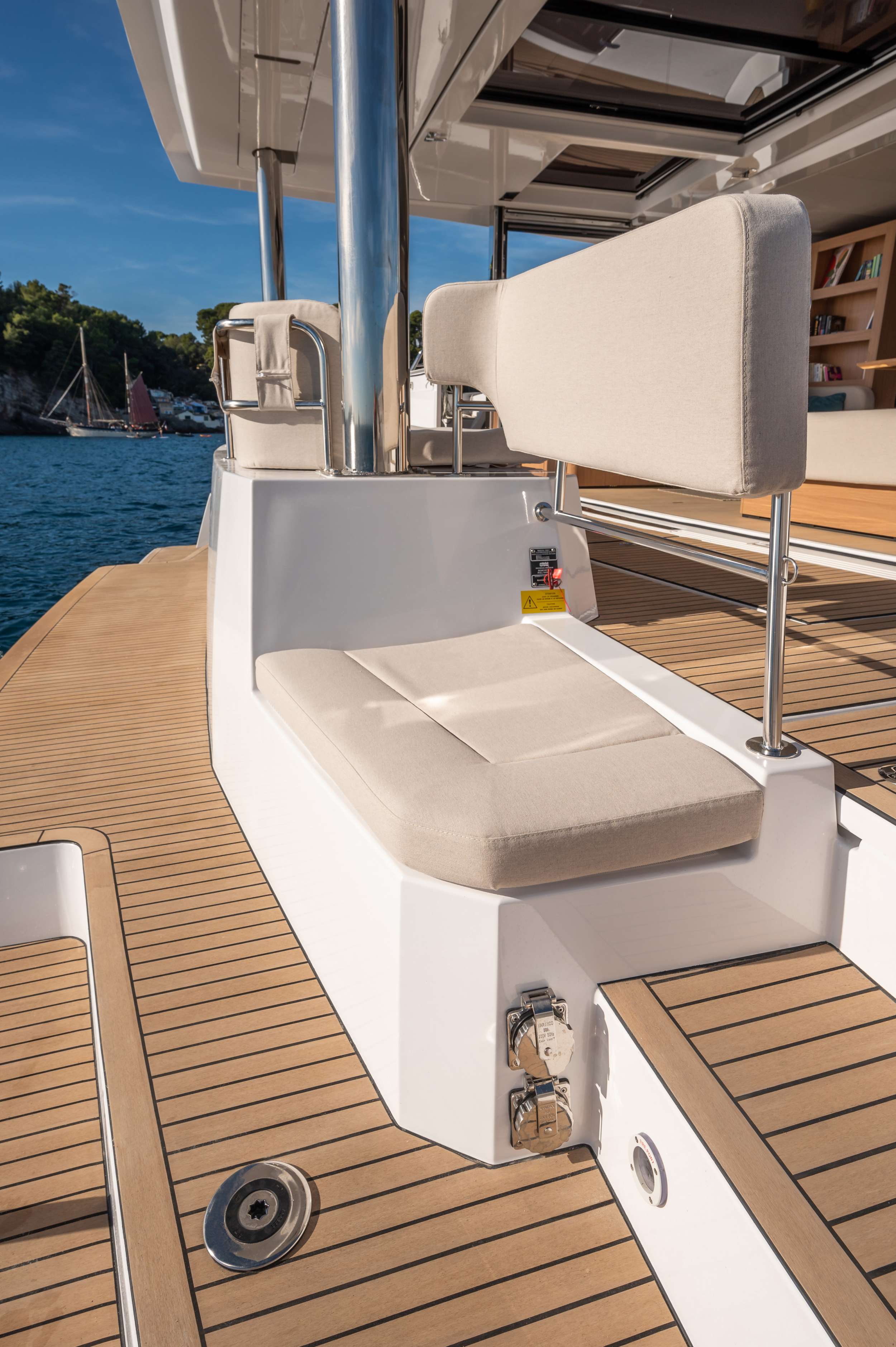 Crewed Catamaran ACRATA photo 7