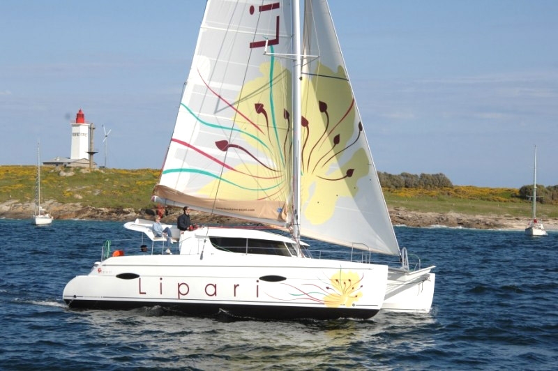 Bareboat Catamaran Lipari 41