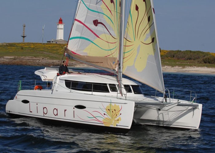 Bareboat Catamaran Lipari 41