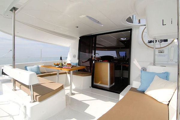 Bareboat Catamaran Lipari 41 Evolution photo 6