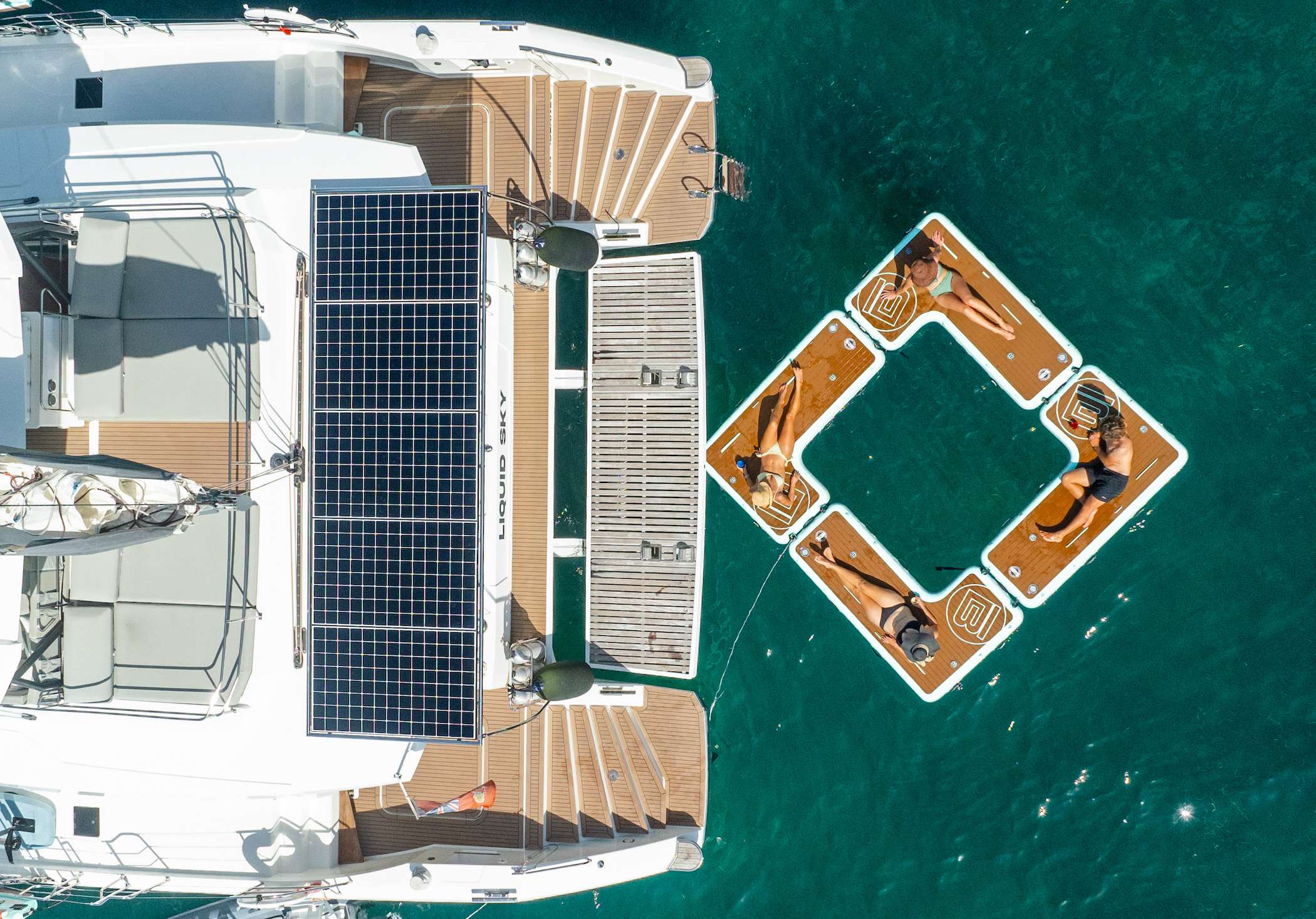 Crewed Catamaran LIQUID SKY photo 5