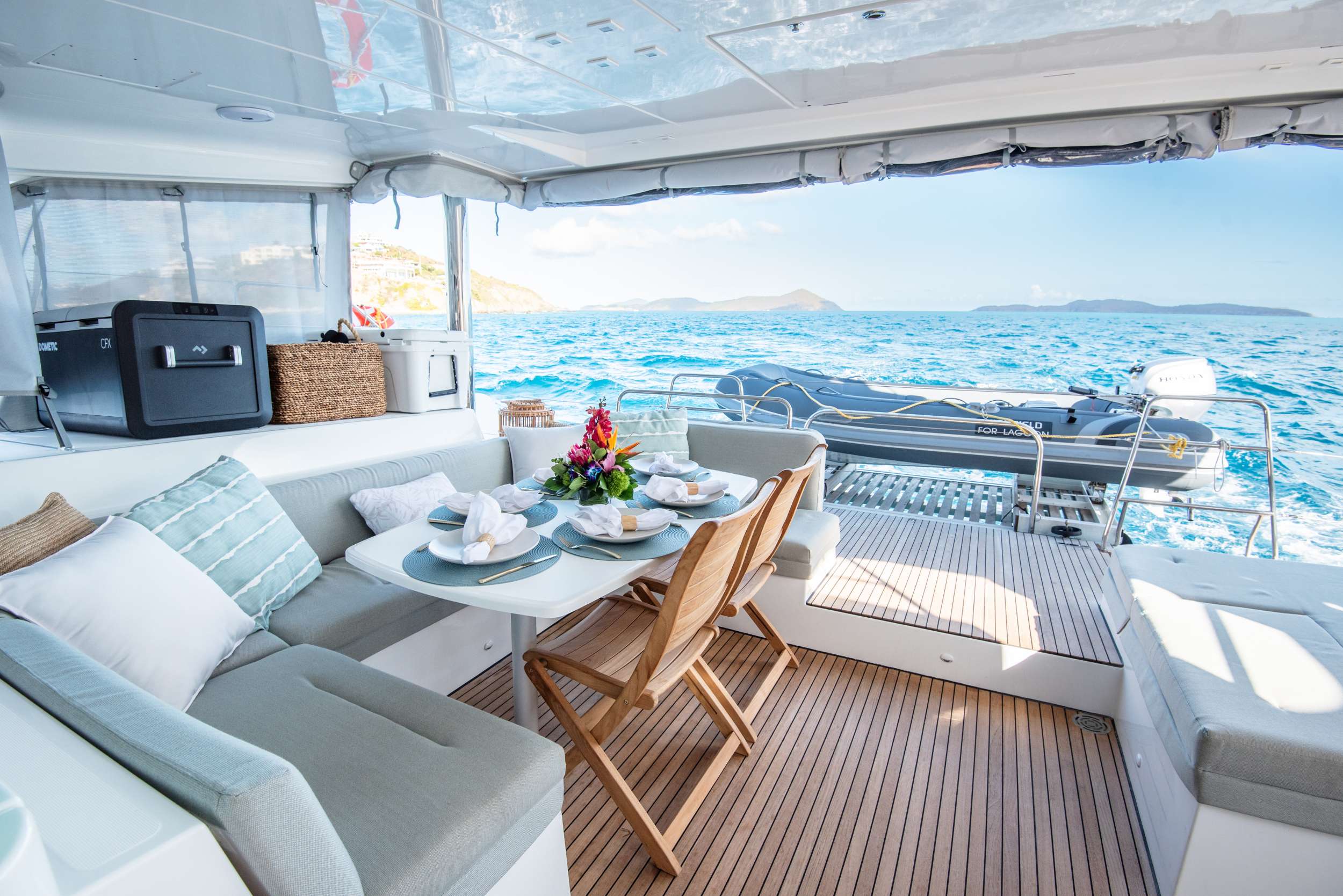 Luxury Crewed Catamaran LIQUID ZEN photo 3