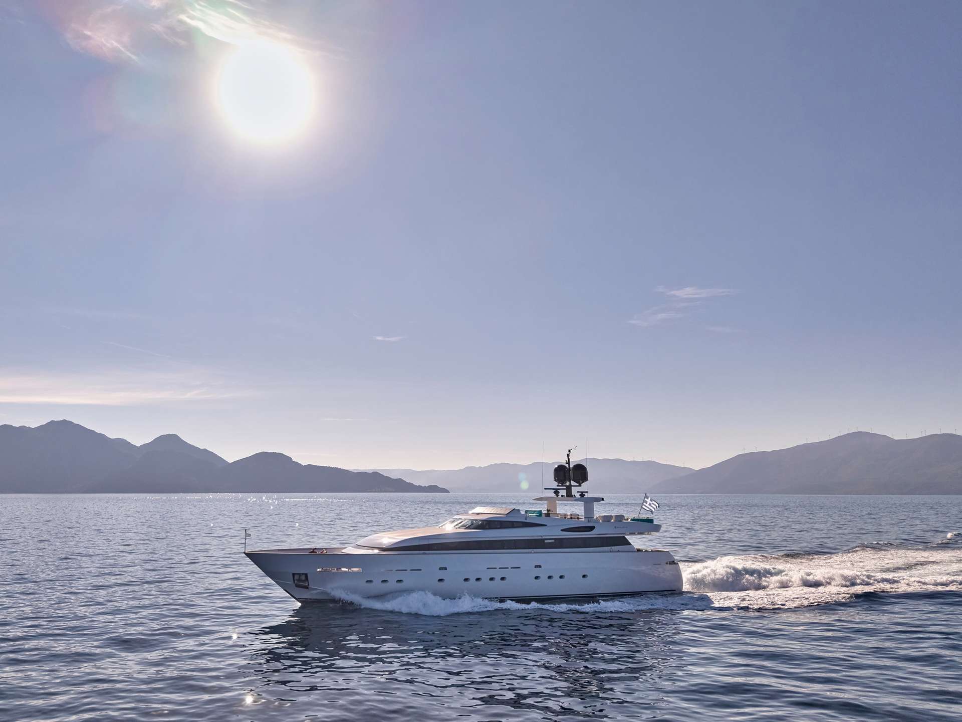 Luxury Crewed Motor Yacht LOANA photo 3