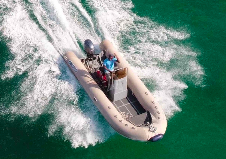 Crewed Catamaran LONESTAR photo 8