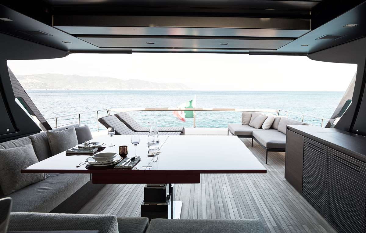 Luxury Crewed Motor Yacht LUAR photo 4