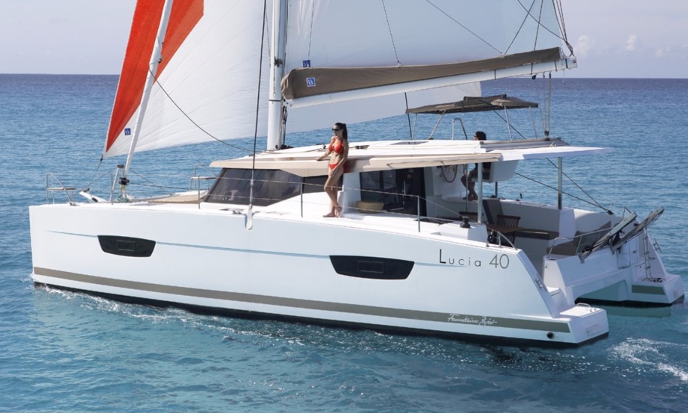 Bareboat Catamaran Lucia 40 photo 3