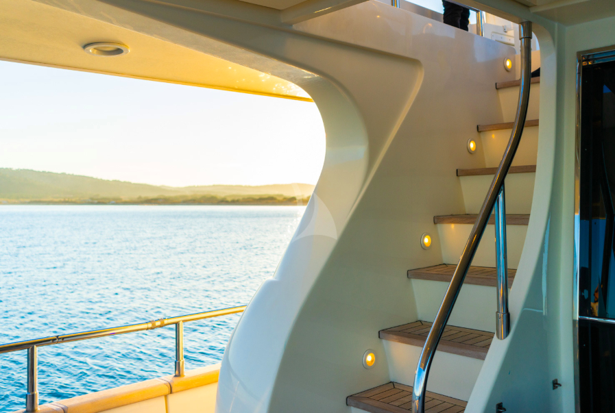 Luxury Crewed Motor Yacht LUISAMAY photo 7