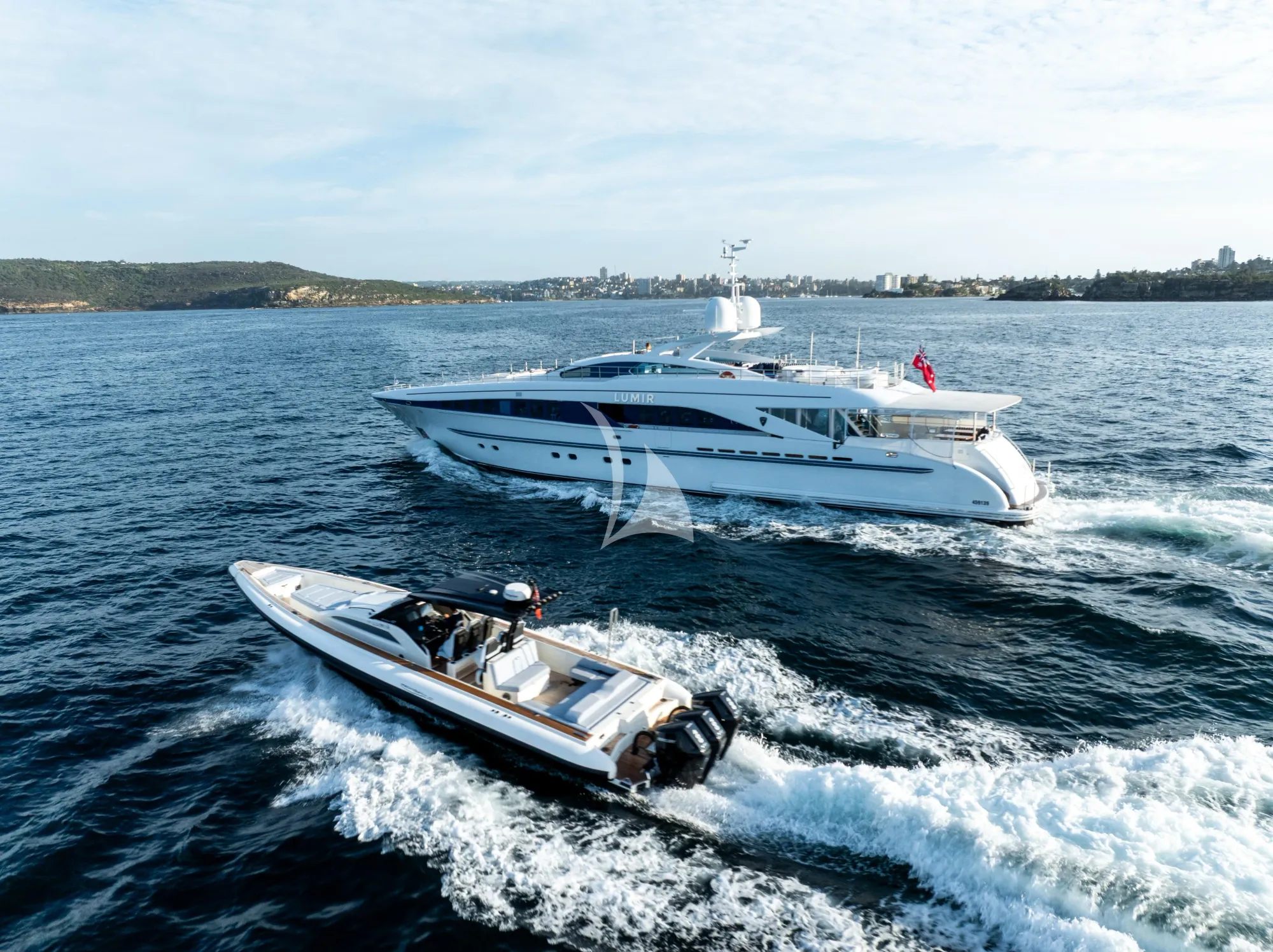 Luxury Crewed Motor Yacht LUMIR photo 4