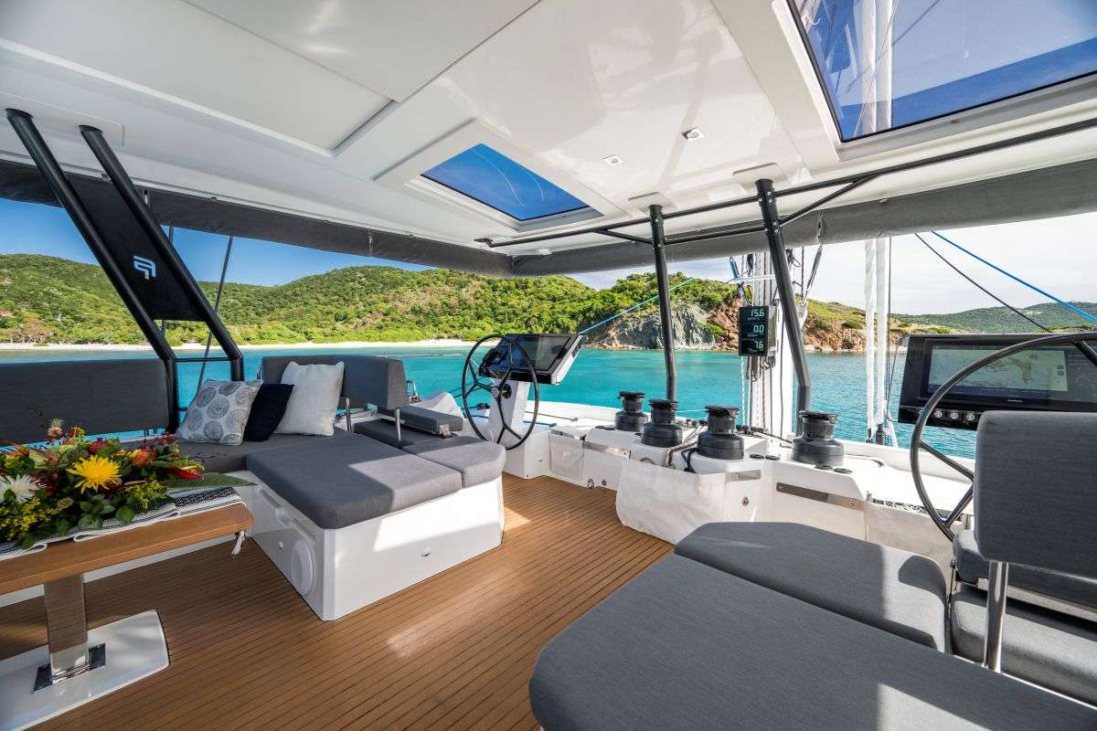 Luxury Crewed Catamaran LYRA photo 7