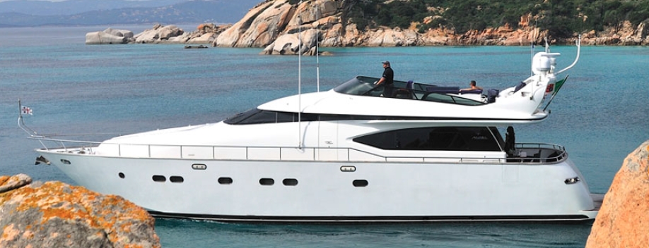 Crewed Motor Yacht Maiora 20m photo 3