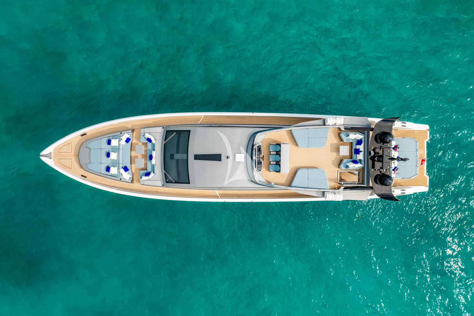 Luxury Crewed Motor Yacht M7 photo 8