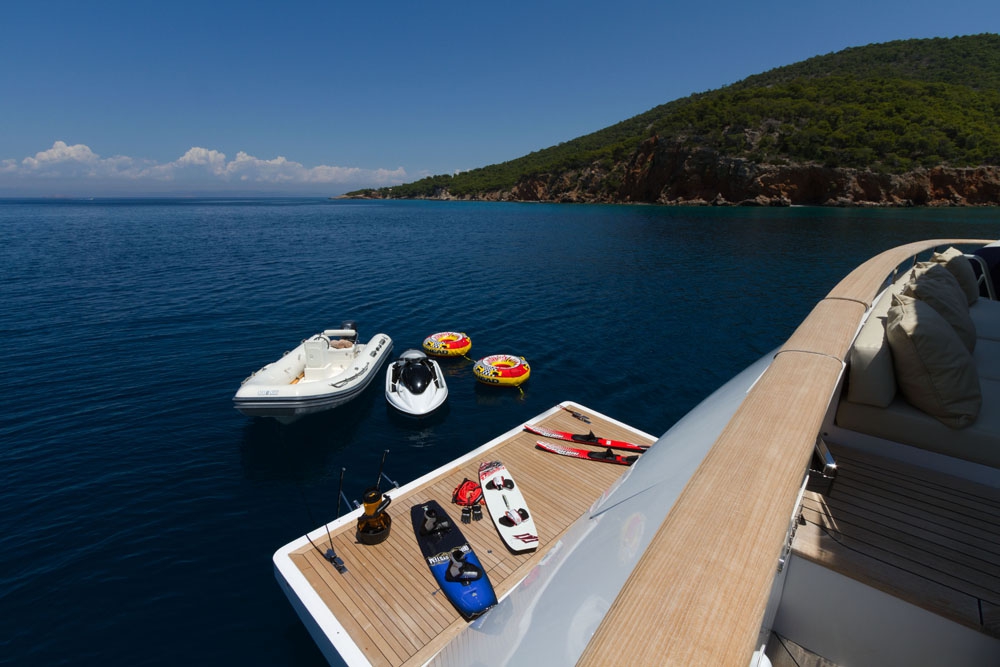 Luxury Crewed Motor Yacht MABROUK photo 4
