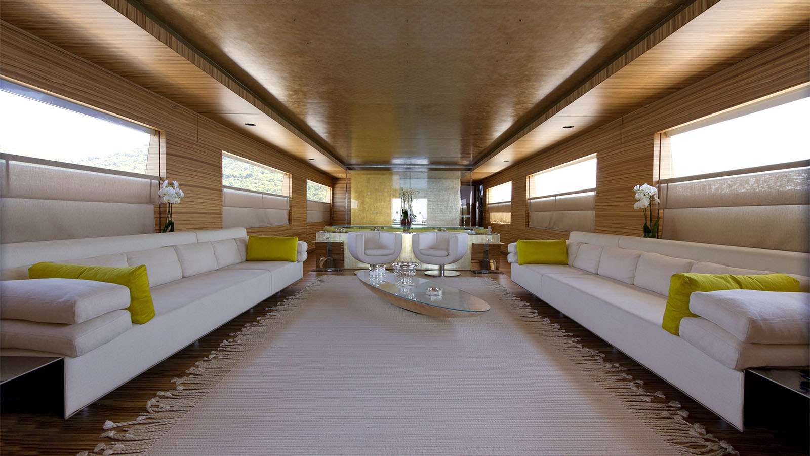 Luxury Crewed Motor Yacht MABROUK photo 4