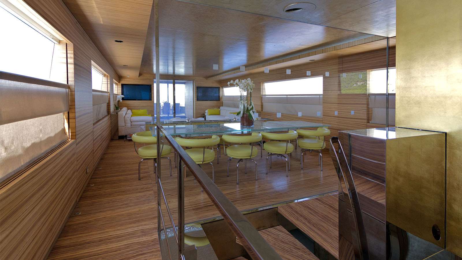 Luxury Crewed Motor Yacht MABROUK photo 5