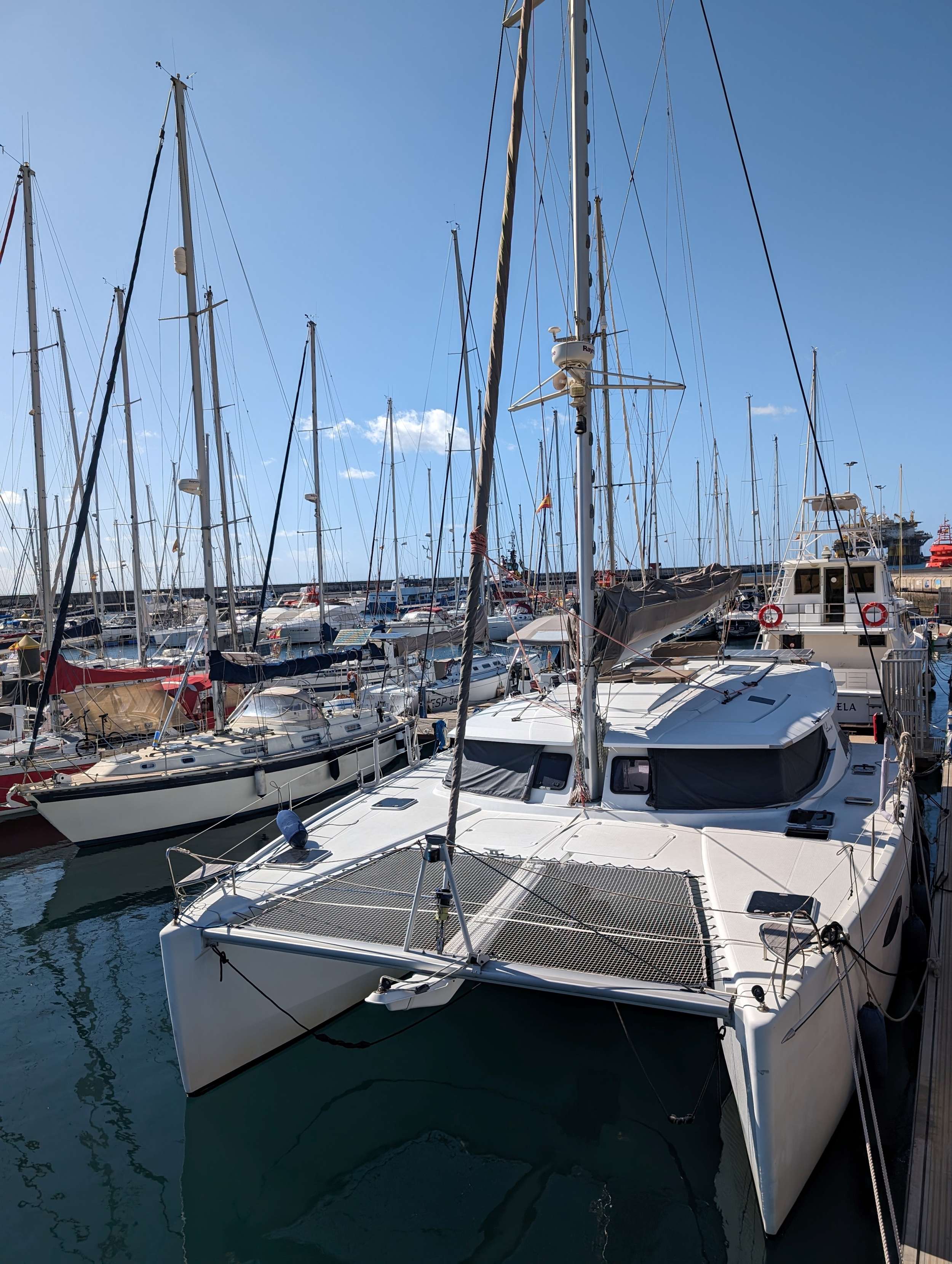 Luxury Crewed Catamaran MAHANA photo 7