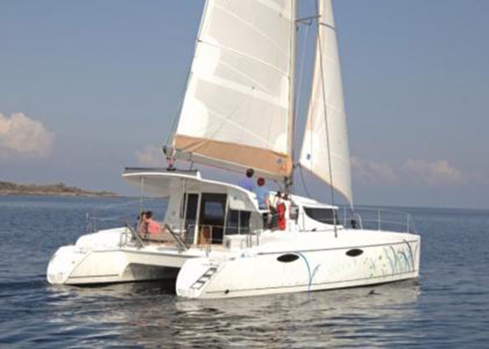 Bareboat Catamaran Mahe 36 Classic photo 5