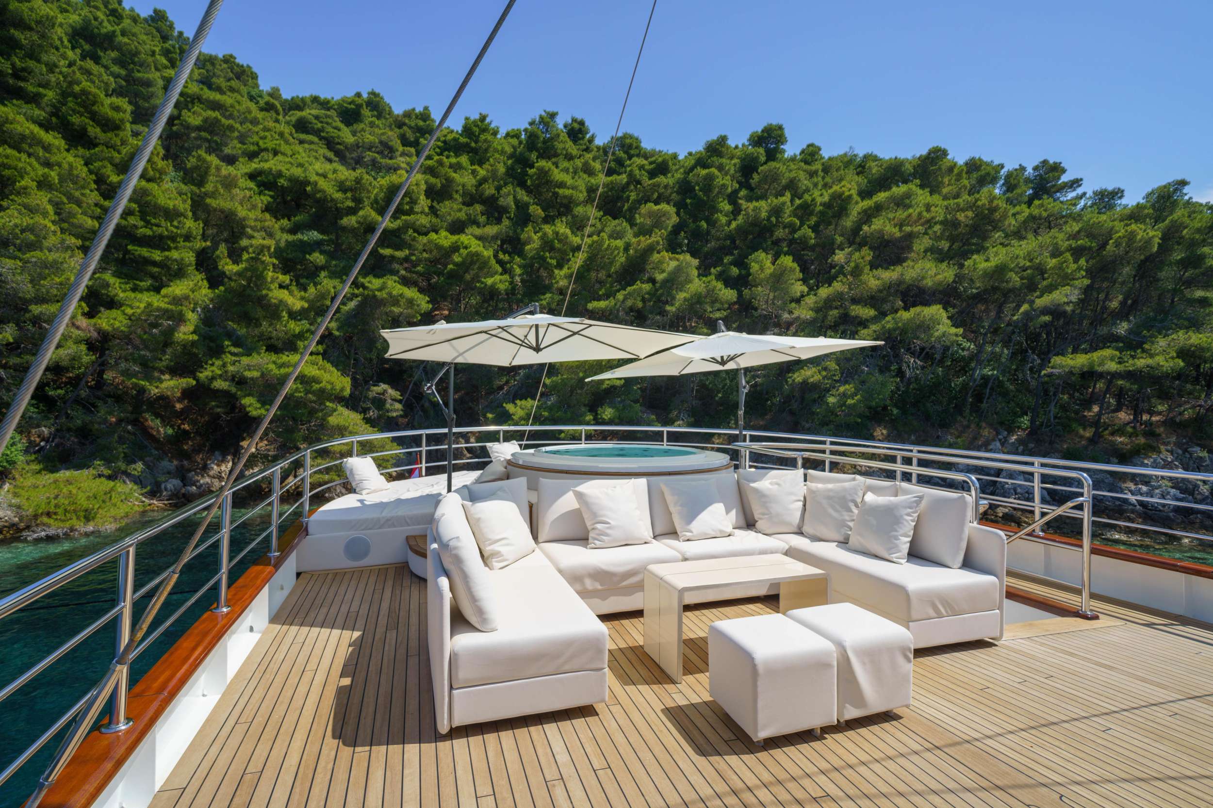 Luxury Crewed Sailing Yacht MAIA photo 5