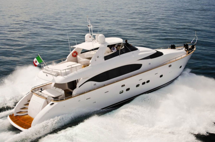 Crewed Motor Yacht Maiora 24s photo 4