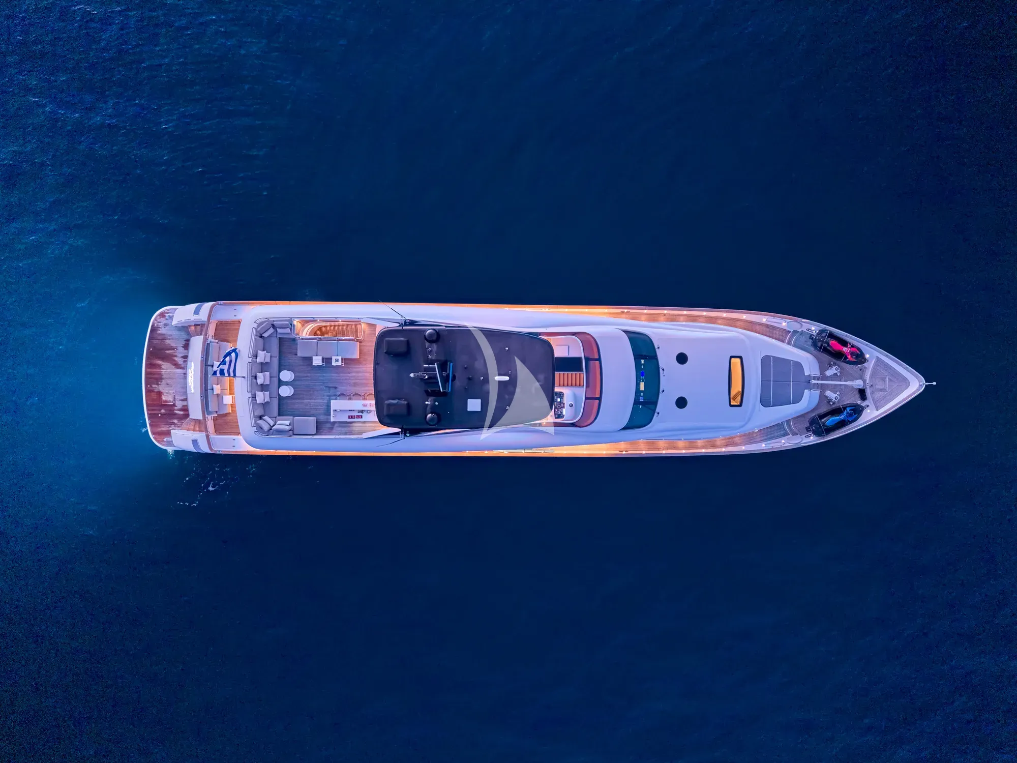 Luxury Crewed Motor Yacht MAMMA MIA photo 8