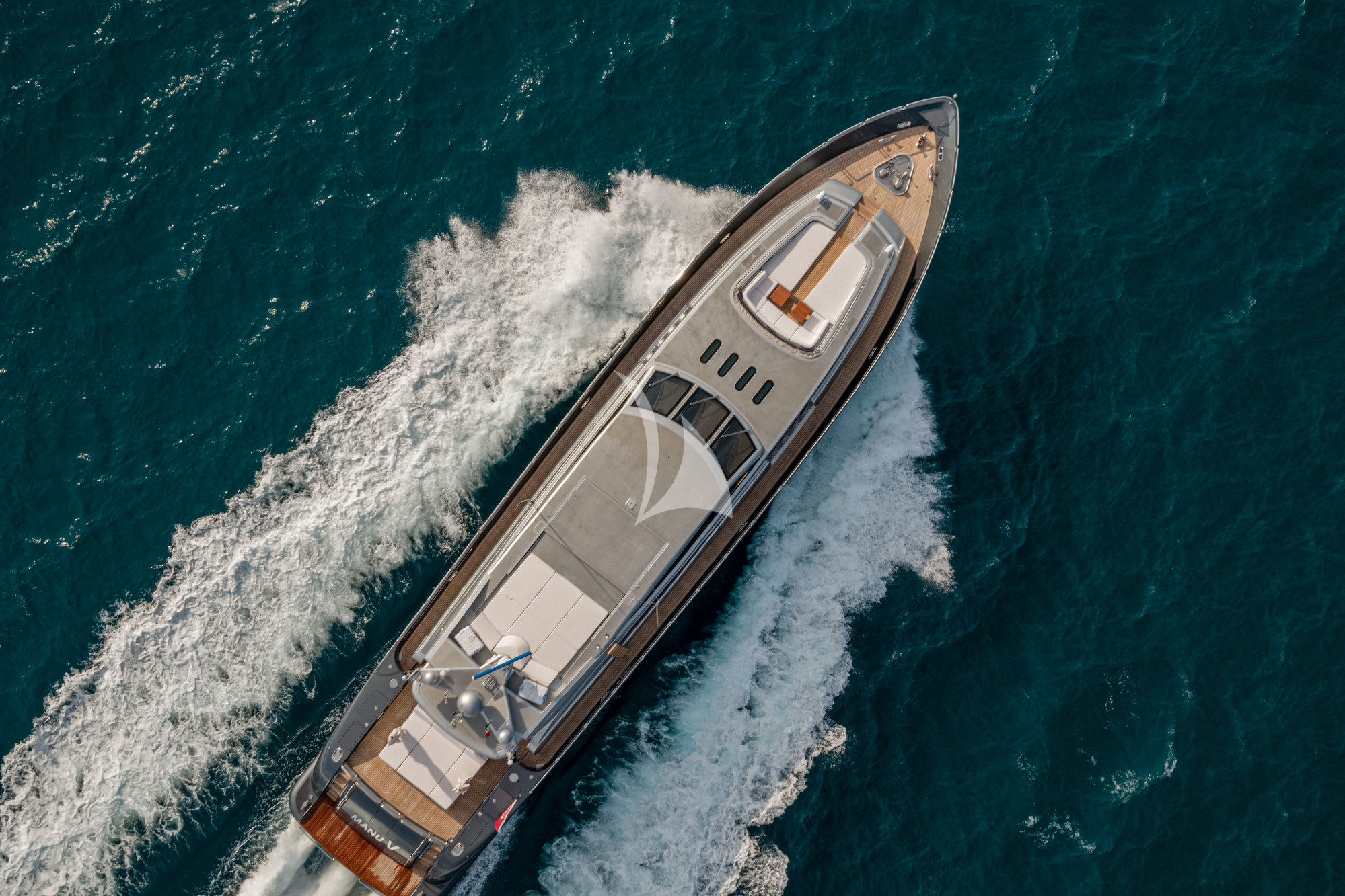 Luxury Crewed Motor Yacht MANU V photo 5