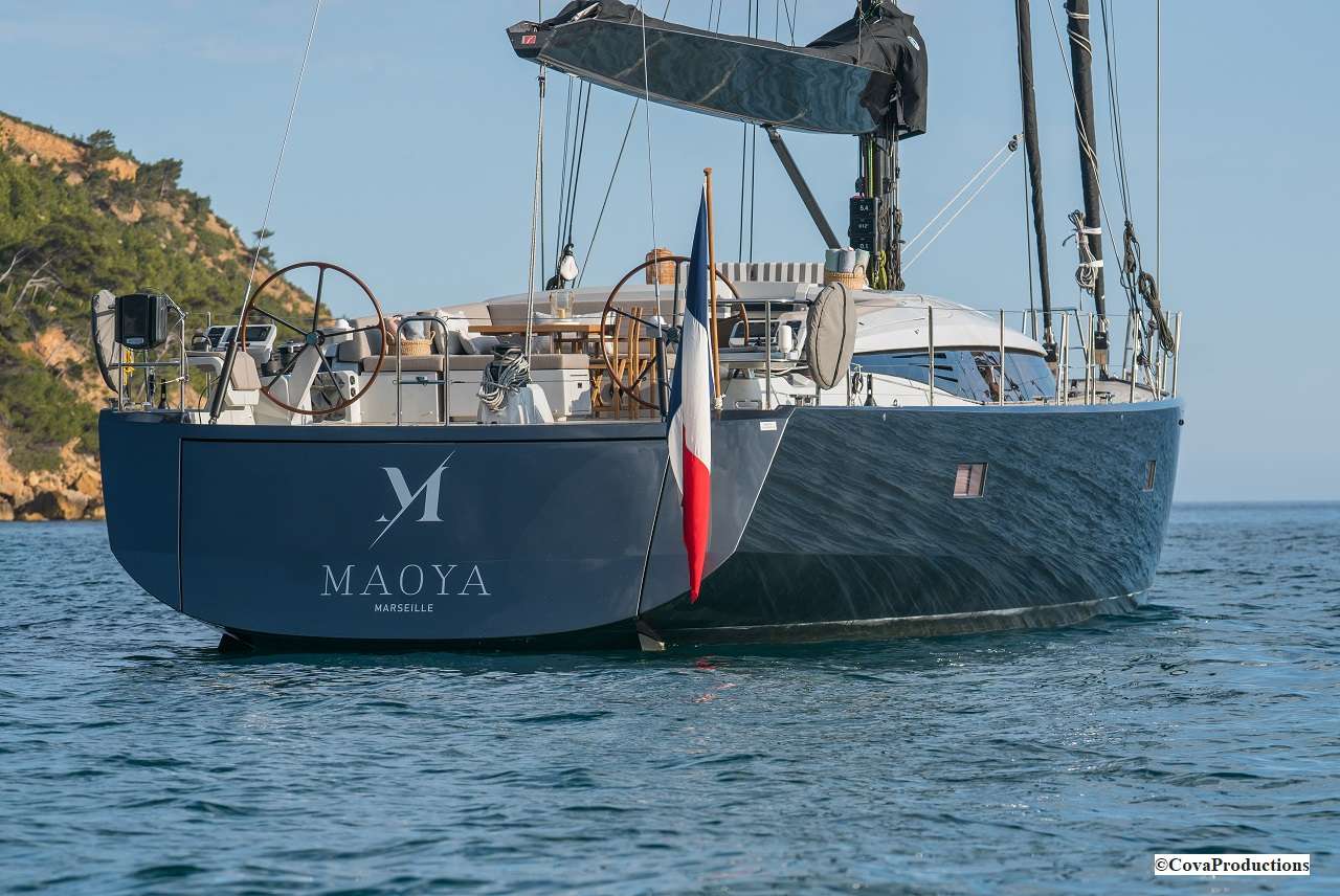 Crewed Sailing Yacht MAOYA photo 3
