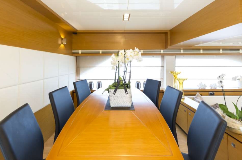 Crewed Motor Yacht Marco Polo 78 photo 7