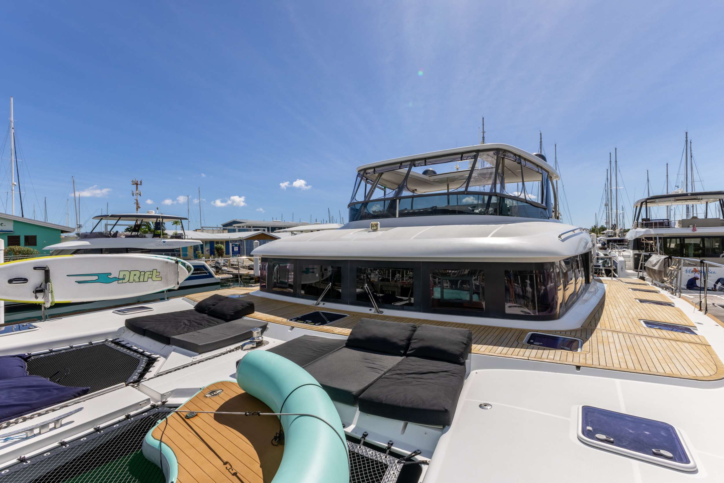 Luxury Crewed Power Catamaran MARE BLU photo 5