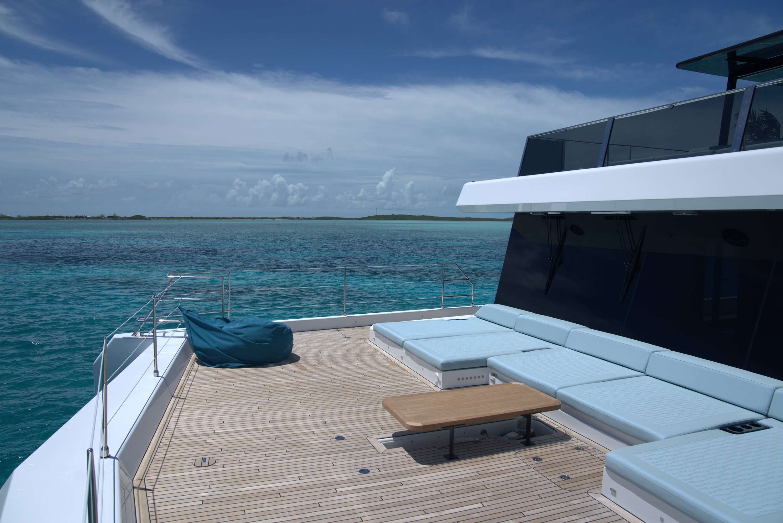 Power Catamaran MARIA THERESE photo 6