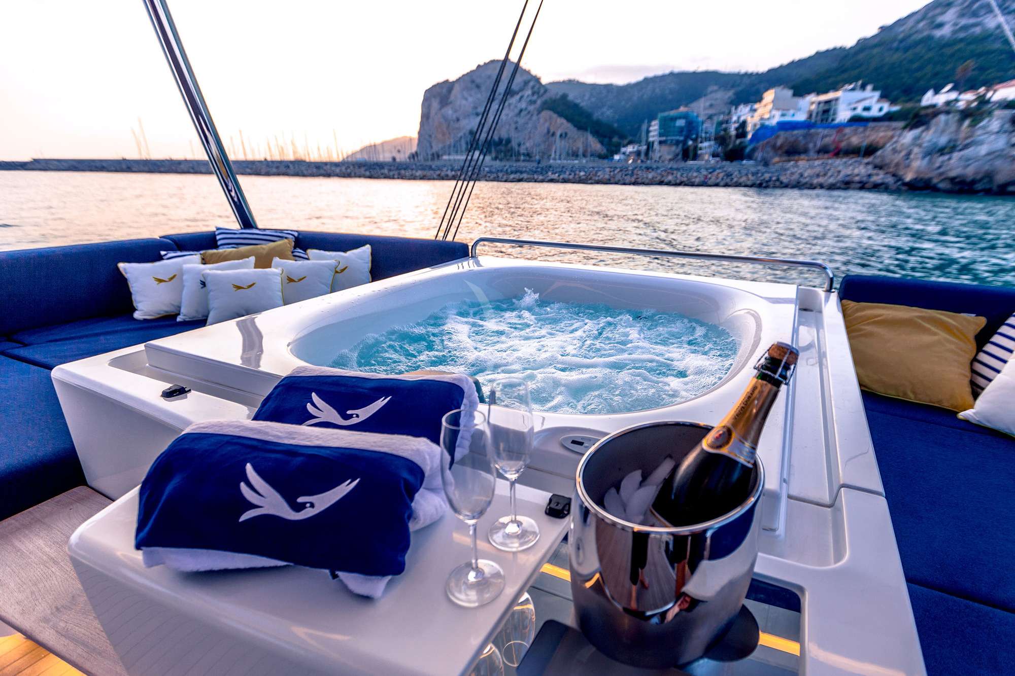 Luxury Crewed Catamaran MARIAH PRINCESS III photo 7