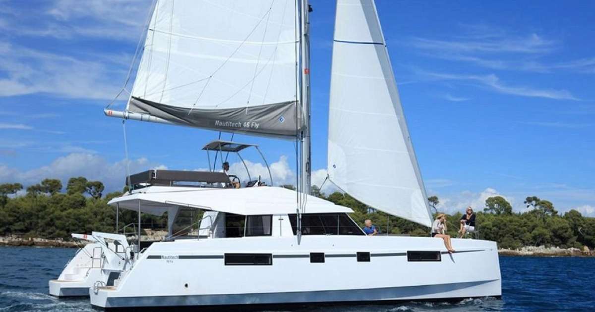 Crewed Catamaran MARIEL