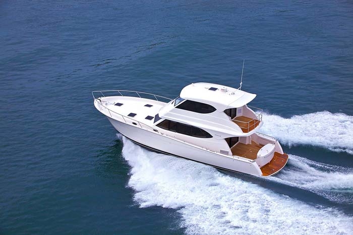 Crewed Motor Yacht Maritimo 48