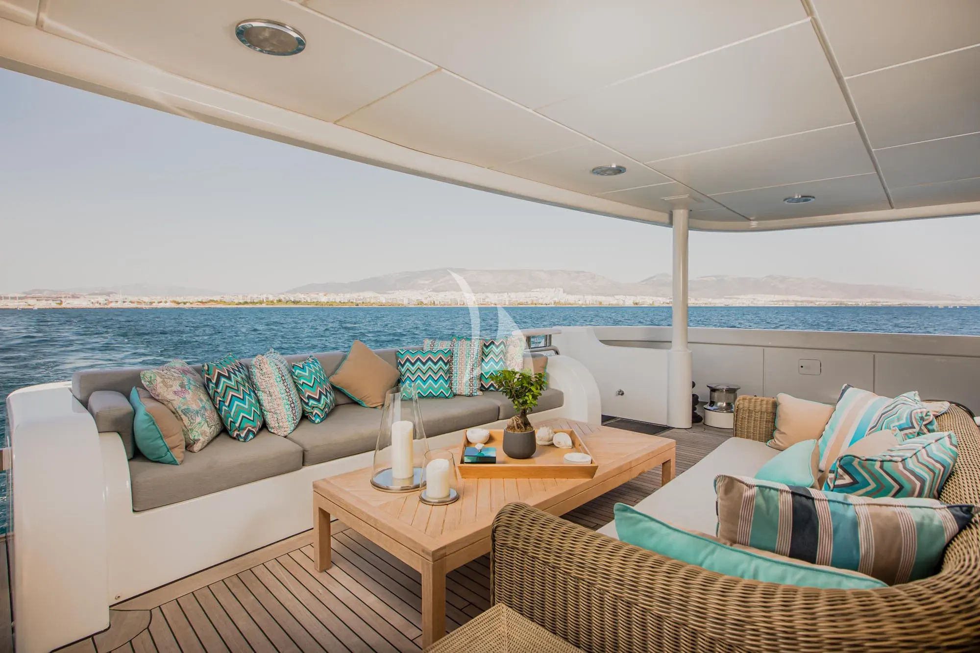 Luxury Crewed Motor Yacht MARLA photo 6