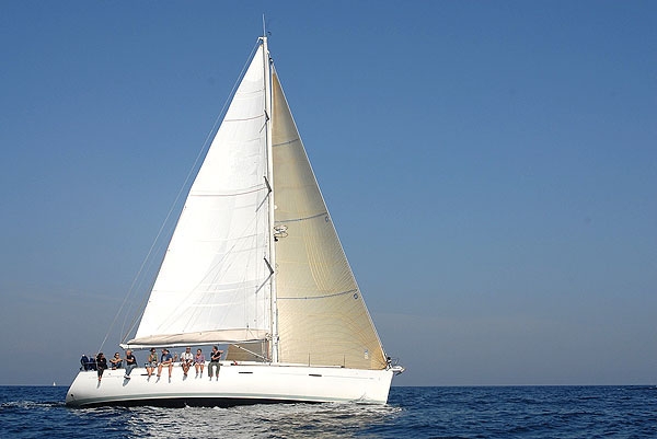 Crewed Sailing Yacht MAROLA photo 4