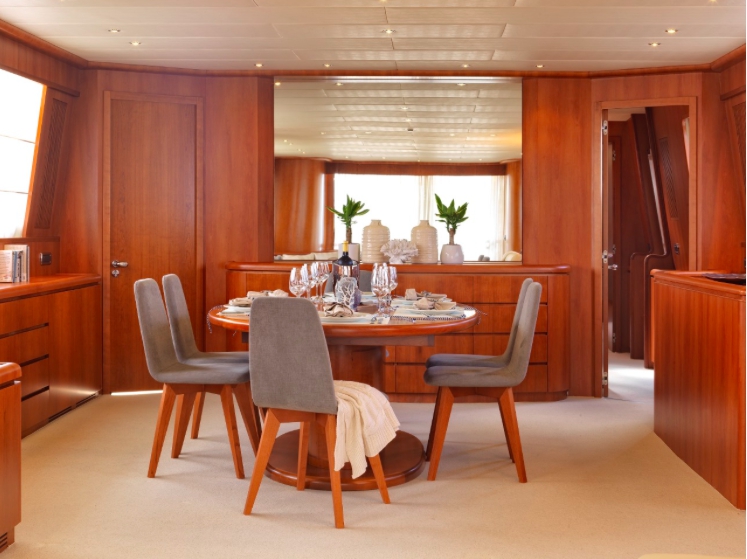 Luxury Crewed Motor Yacht MARTINA photo 4