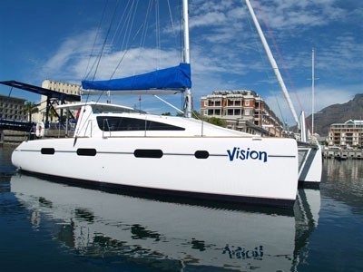 Bareboat Catamaran Matrix Vision 450