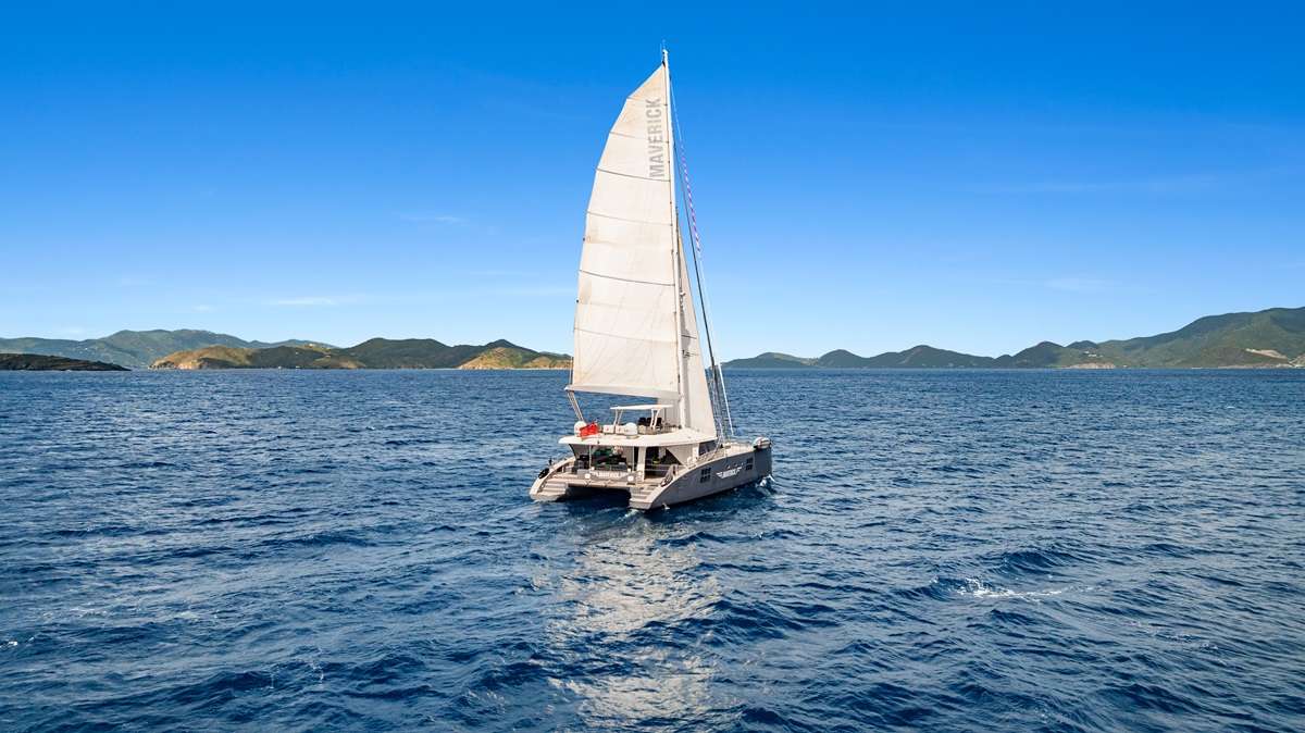 Crewed Catamaran MAVERICK photo 3