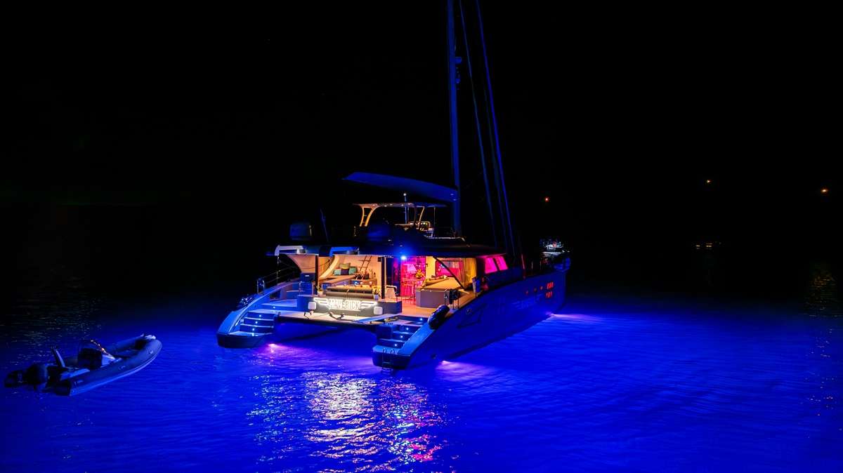 Crewed Catamaran MAVERICK photo 6