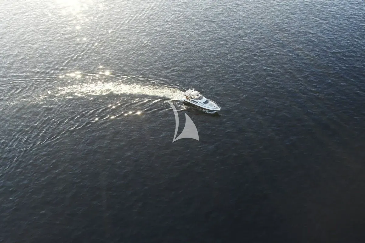 Crewed Motor Yacht MEDUSA photo 3