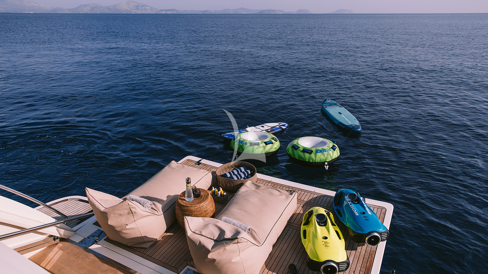 Luxury Crewed Motor Yacht MELI photo 6