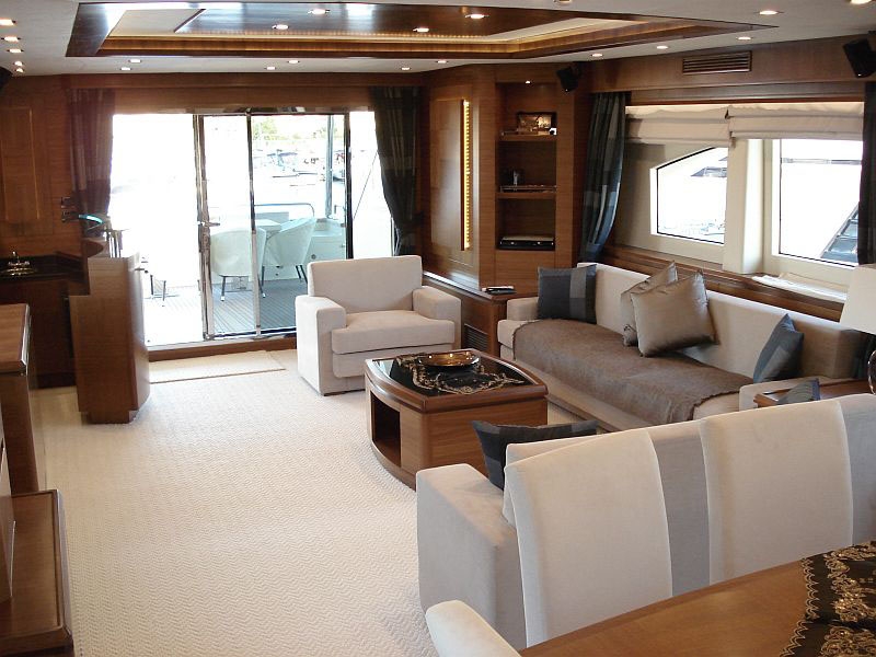 Luxury Crewed Motor Yacht MERVE photo 7