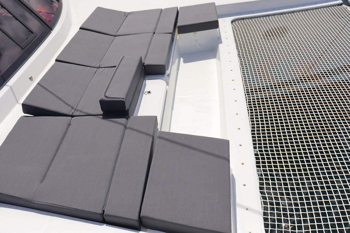 Bareboat Catamaran MICHELLE MA BELLE photo 6