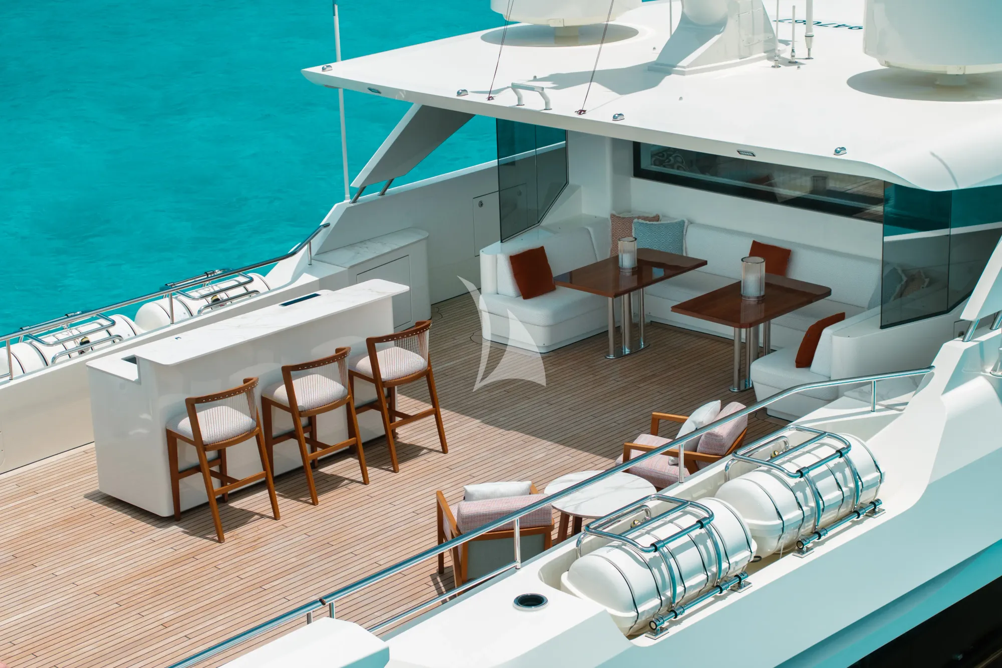 Luxury Crewed Motor Yacht MIDNIGHT SAGA photo 8