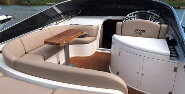 Crewed Motor Yacht Mig 43 photo 5