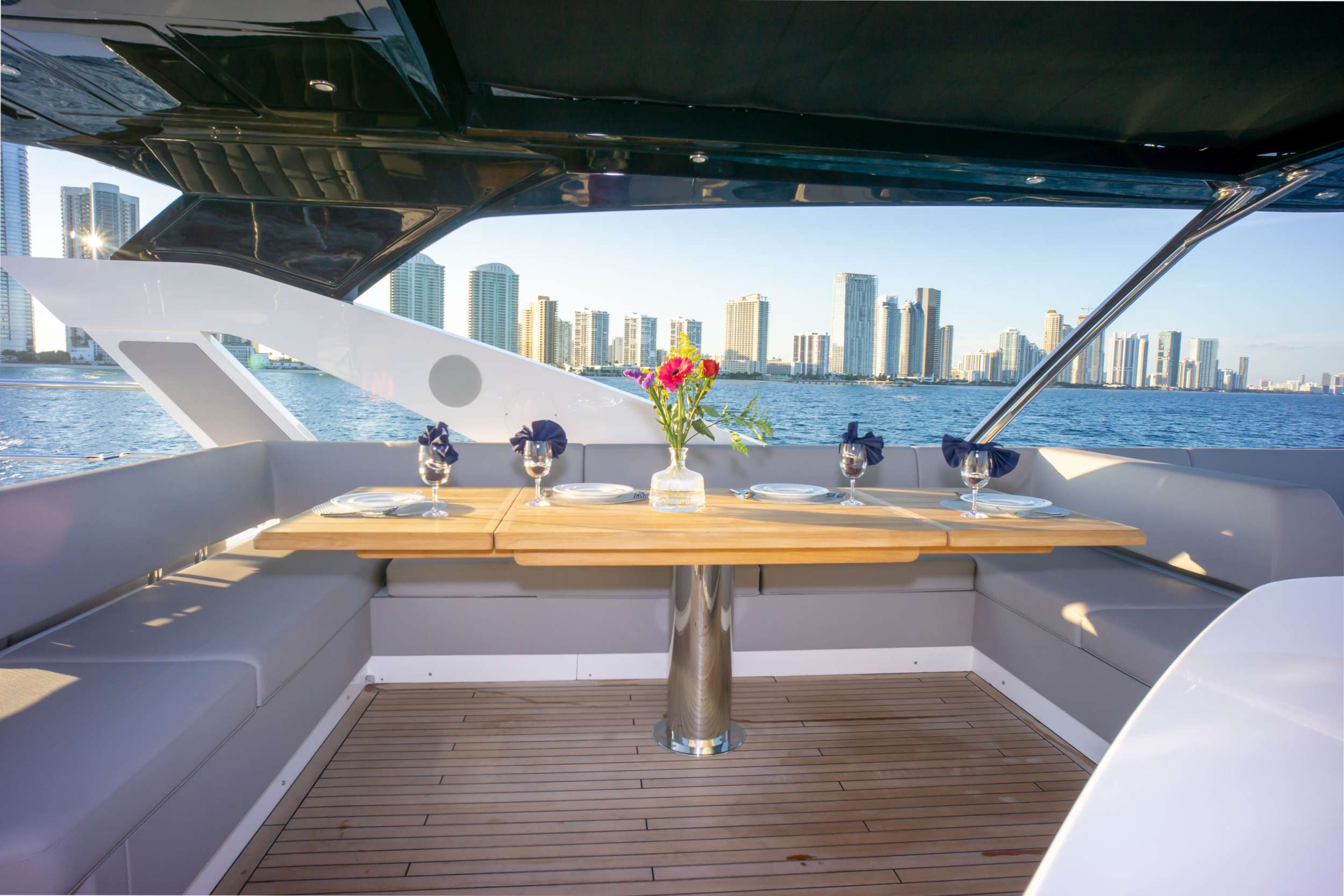Luxury Crewed Motor Yacht MILAMO photo 7